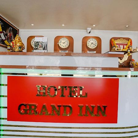 Fabhotel Grand Inn I ナビムンバイ エクステリア 写真